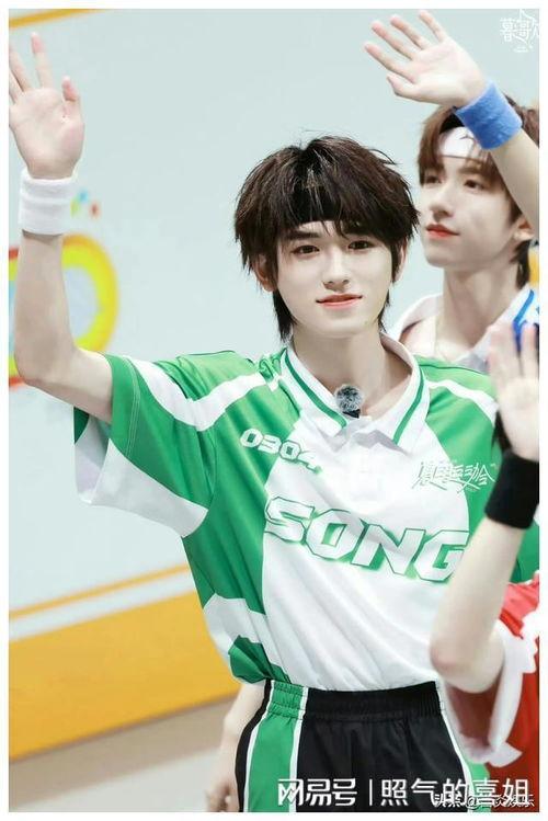 宋亚轩最新综艺爆料,揭秘偶像背后的真实生活